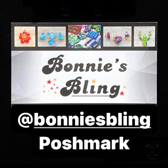 Bonnie’s Bling One Of A Kind Fused Glass Jewelry and Accessories to Wear. - Picture 9 of 11
